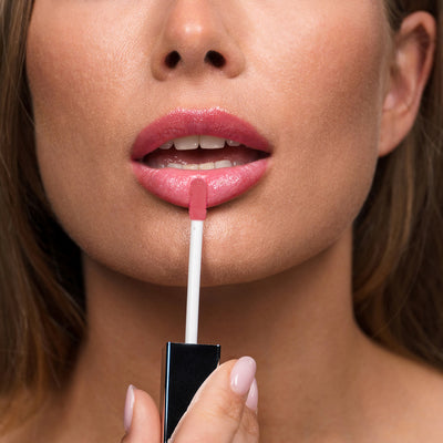 Natural Makeup For Summer: 5 Trendy Ideas With OK Beauty Color Salute Lip Glazes